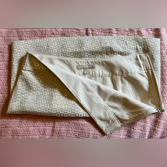BANANA REPUBLIC ivory and silver square-patterned mini skirt, fully lined size 2 - Picture 4 of 8